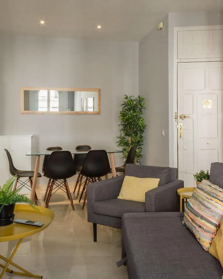 Centriko Conteros Apartment Seville 0*,