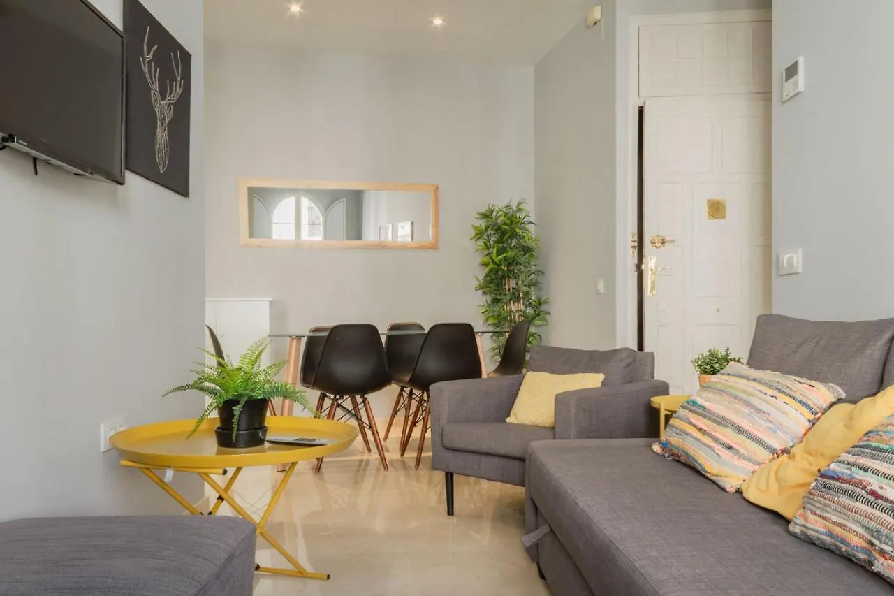 Centriko Conteros Apartment Seville 0*,